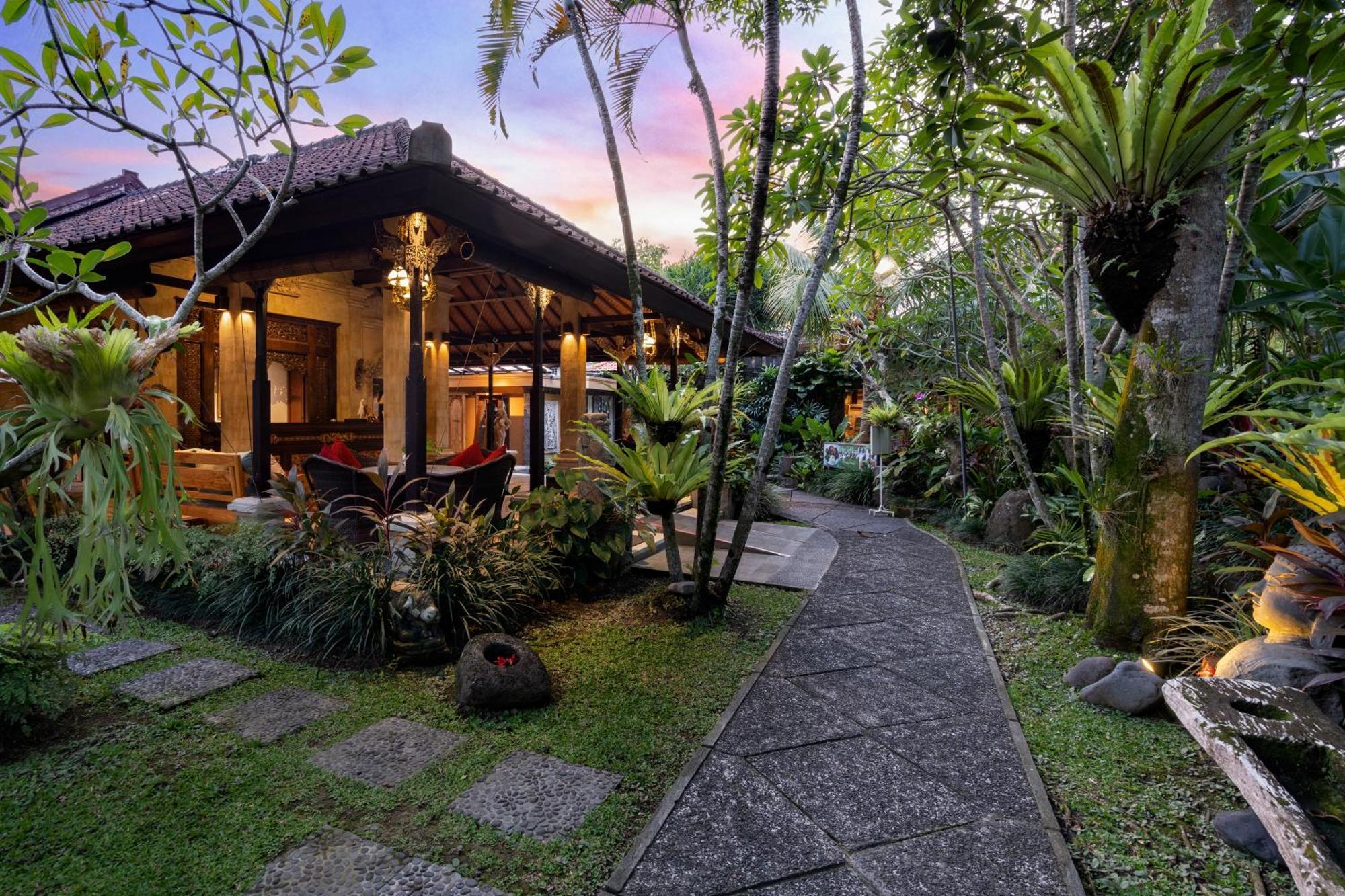 Svarga Bebek Villas 乌布 外观 照片